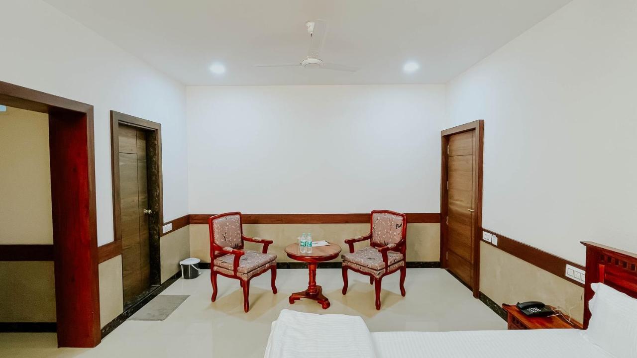Hotel Tirth By Sonu'S Ujjain Exterior photo