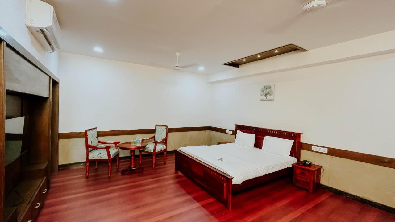 Hotel Tirth By Sonu'S Ujjain Exterior photo